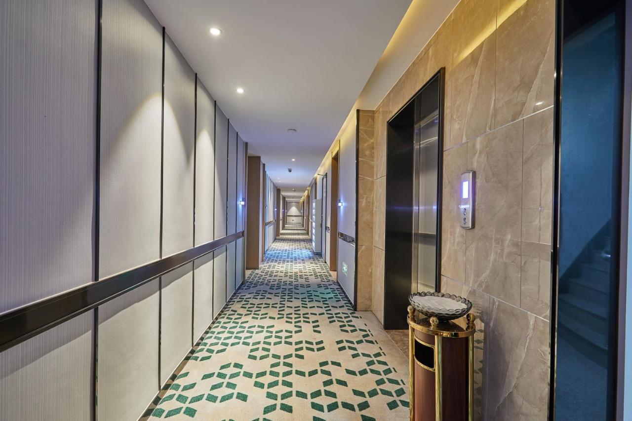 Yiwu Boman Boutique Hotel Ngoại thất bức ảnh